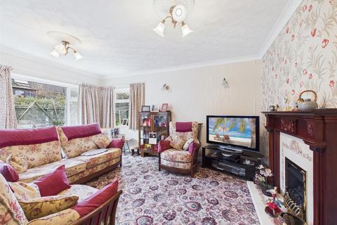 2 bedroom detached bungalow for sale, Piper Close, Leicestershire LE12