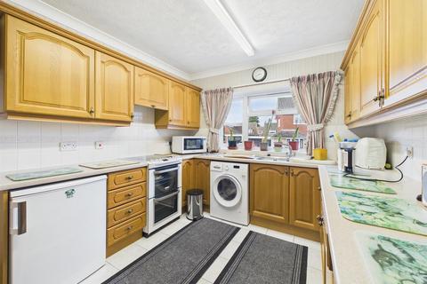 2 bedroom detached bungalow for sale, Piper Close, Leicestershire LE12