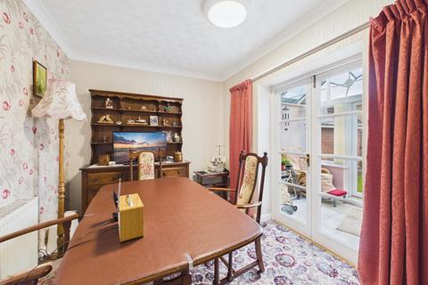 2 bedroom detached bungalow for sale, Piper Close, Leicestershire LE12