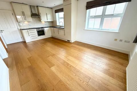undefined, Feltham Hill Road, Ashford TW15