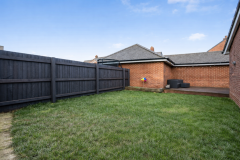 3 bedroom semi-detached house for sale, Wilkinson Road, Kempston, Bedford