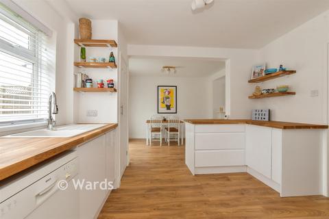3 bedroom end of terrace house for sale, Orchard Avenue, Deal CT14