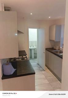 3 bedroom terraced house to rent, Grays, RM17