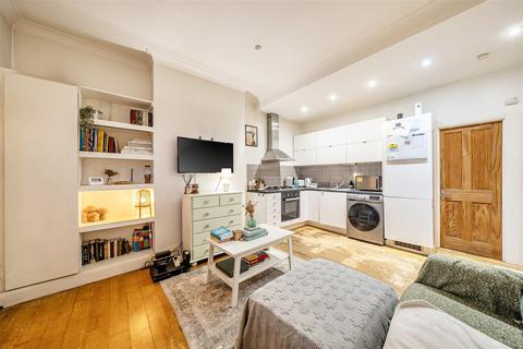 1 bedroom flat to rent, Gap Road, Wimbledon, SW19