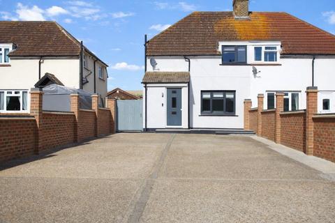 undefined, Main Road, Longfield DA3