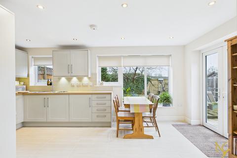 3 bedroom detached house for sale, Worcestershire WR5