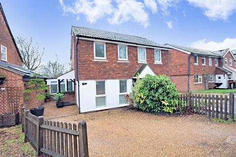 2 bedroom semi-detached house for sale, Doddington Court, Maidstone ME16
