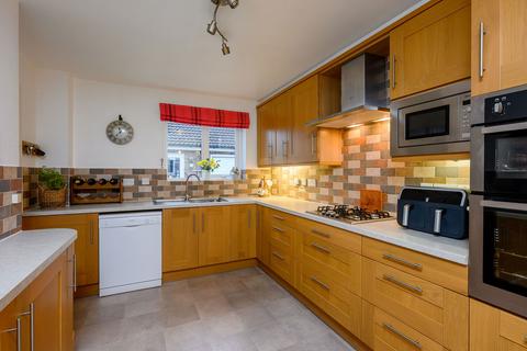 3 bedroom detached house for sale, Girvan Close, York YO24