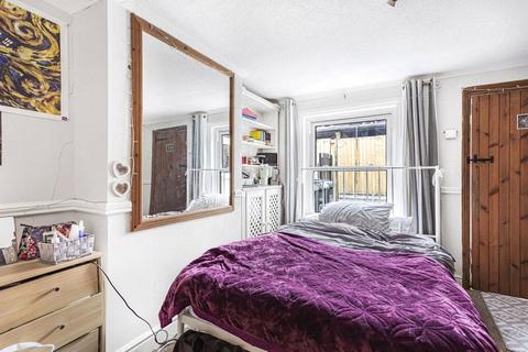 undefined, Harvest Road, Englefield Green, Egham, Surrey, TW20