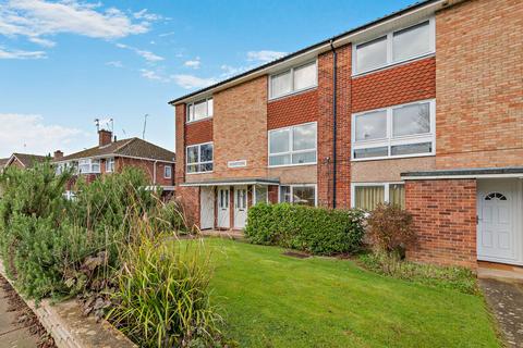 2 bedroom flat for sale, Winstone, Stanway Road GL51