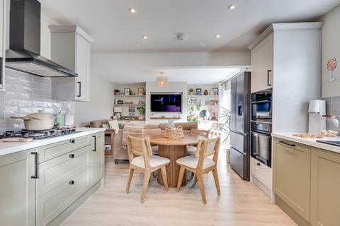 3 bedroom detached bungalow for sale, BITTERNE! OPEN PLAN LIVING! BEAUTIFUL GARDEN!