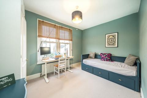 3 bedroom maisonette for sale, Tenham Avenue, London SW2