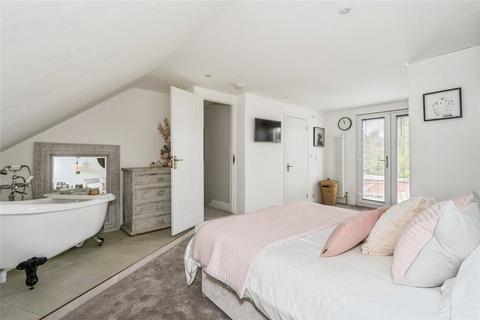 undefined, Park Avenue, Hampshire PO7