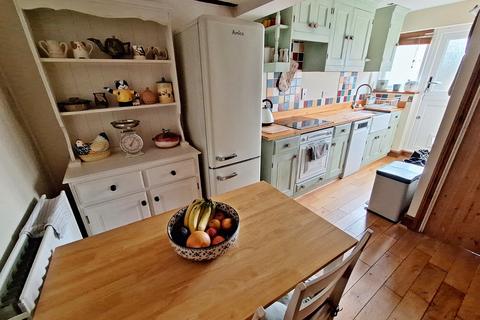 2 bedroom cottage for sale, Hillfoot Road, Shillington, SG5 3NH