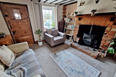 2 bedroom cottage for sale, Hillfoot Road, Shillington, SG5 3NH