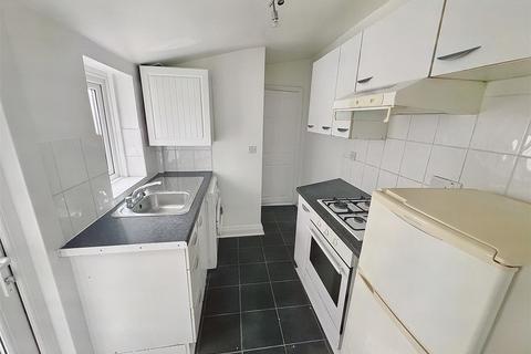 2 bedroom terraced house for sale, Broxbourne Road, Forest Gate