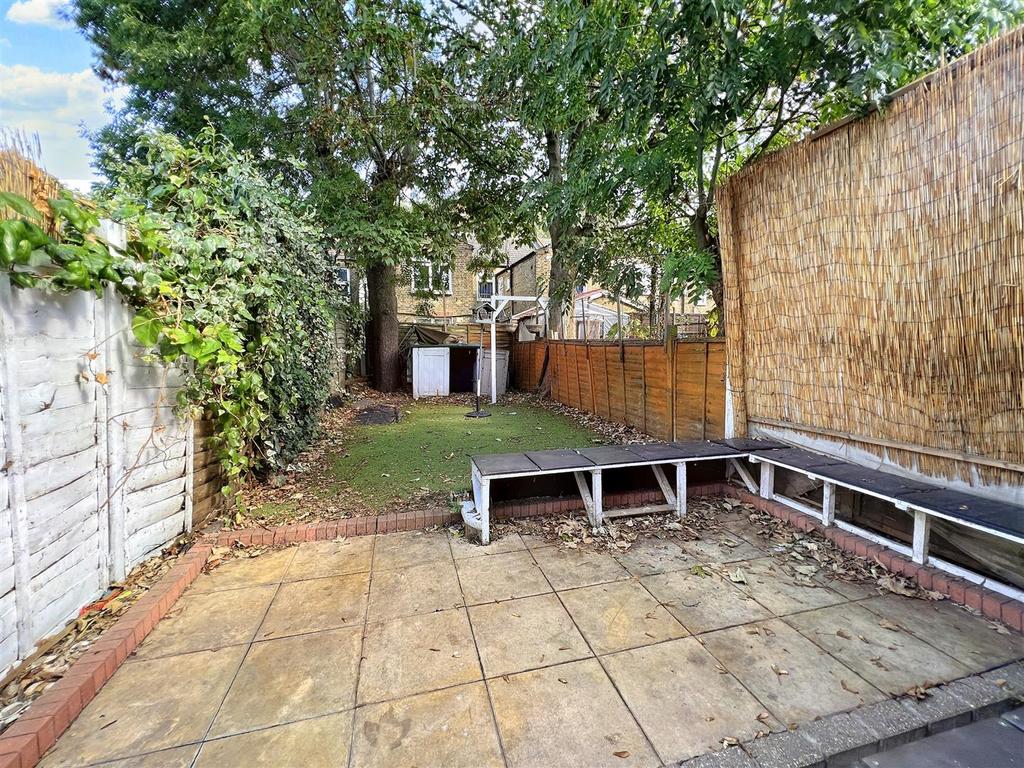 Rear Garden: