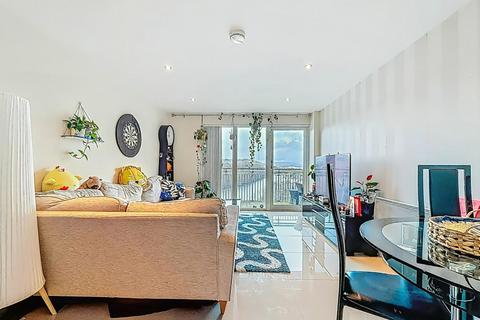 2 bedroom flat for sale, Watkiss Way, Cardiff, CF11