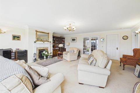 3 bedroom bungalow to rent, Le Clos du Mont Arthur, St Brelade