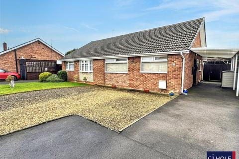 Anbrook Crescent, Hucclecote, Gloucester, GL3