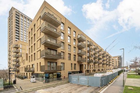 2 bedroom flat for sale, Perryfield Way, London NW9