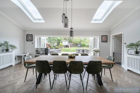 5 bedroom semi-detached house for sale, Repton Gardens, Gidea Park