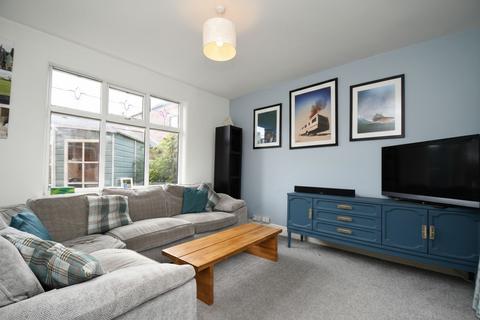 undefined, Oakland Avenue, Salford, M6