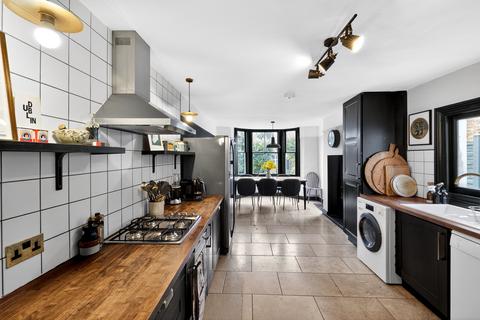 5 bedroom terraced house for sale, Colfe Road, London, SE23