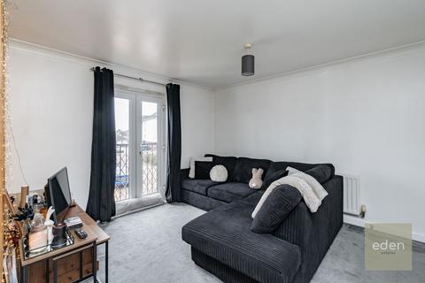 2 bedroom apartment for sale, Sherwood Avenue, Larkfield, ME20