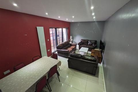 undefined, Booth Avenue, Fallowfield, Manchester