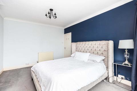 3 bedroom detached house for sale, Yarmouth Road, Poole BH12