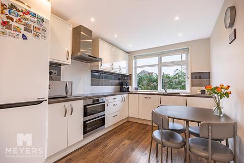 undefined, Oak Avenue, Christchurch, BH23 2