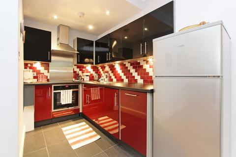 1 bedroom flat for sale, Westbourne Terrace, London W2