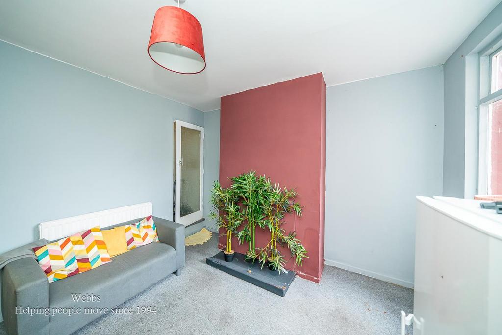 Webbs-2.JPG