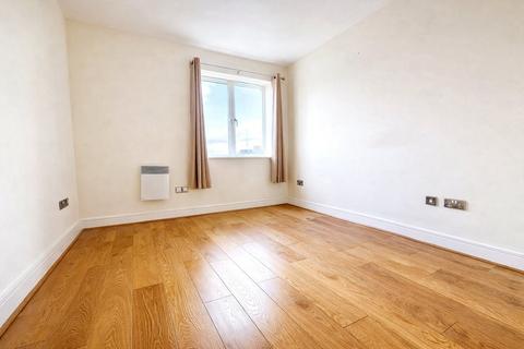 2 bedroom flat for sale, Peckham Grove, London, SE15