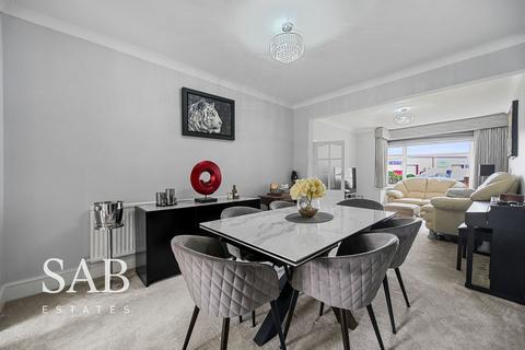 undefined, Woodstock Avenue, Southall, UB1