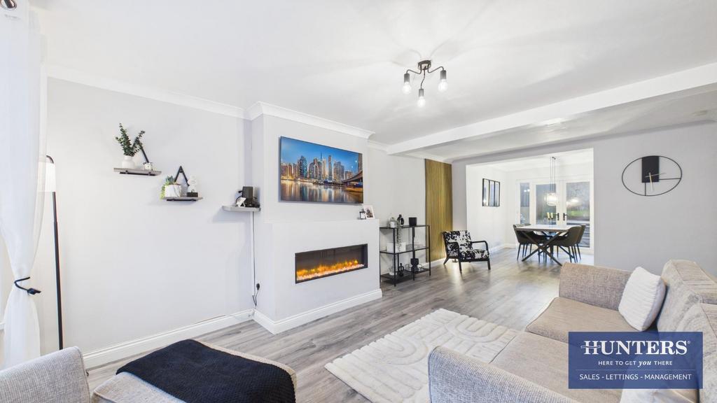 Living Room/Dining Room