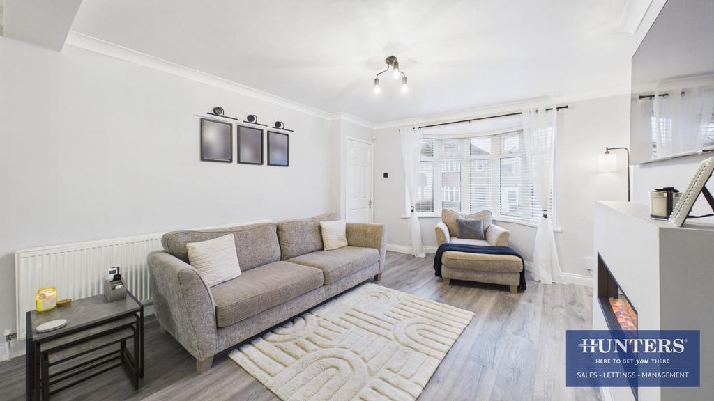 Living Room/Dining Room