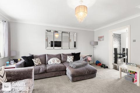 3 bedroom semi-detached house for sale, DANIEL THOMAS | Wren Drive, Margherita Road, Waltham Abbey, EN9 3TX