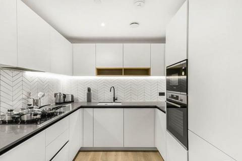 2 bedroom apartment to rent, Glenthorne Road, London, W6