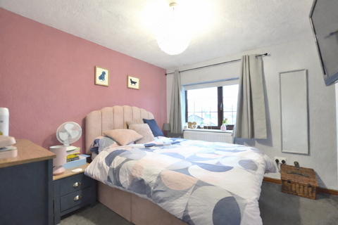 undefined, Reevers Road, Newent GL18