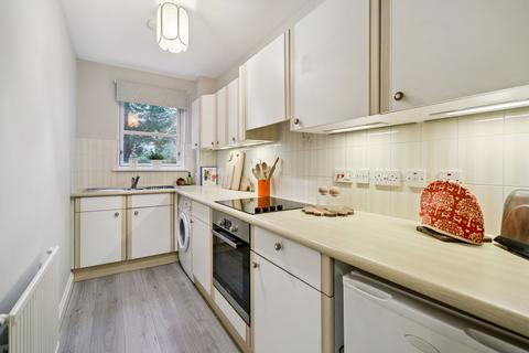 1 bedroom flat for sale, Wyvern Park, Edinburgh, EH9