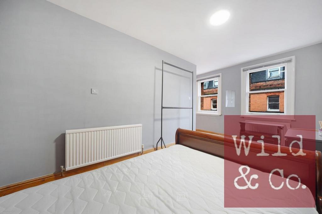 Rupert House - z Ro Qc XXwj Lhm Ro0s VNUF.jpg