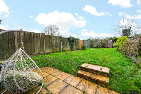 undefined, Risborough Road, Little Kimble, Aylesbury, Buckinghamshire, HP17