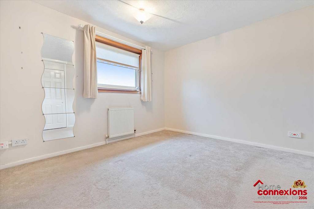 Bedroom Two (1)