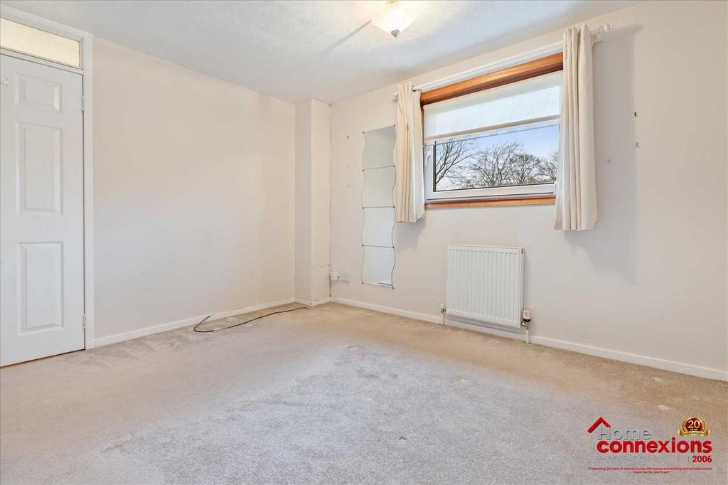 Bedroom Two (3)