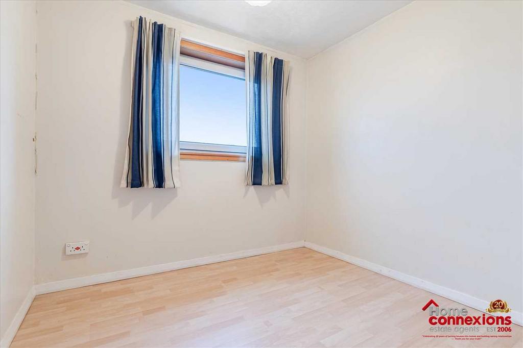 Bedroom Three (1)