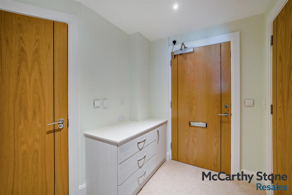 8677867-interior18-800.jpg