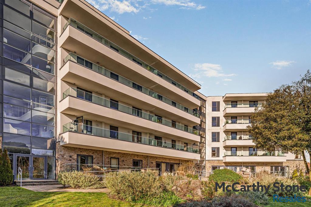 8677867-exterior12-800.jpg