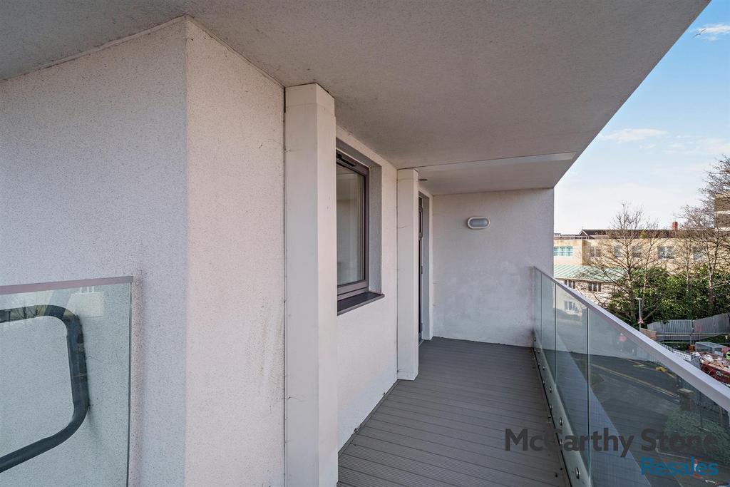 8677867-exterior03-800.jpg